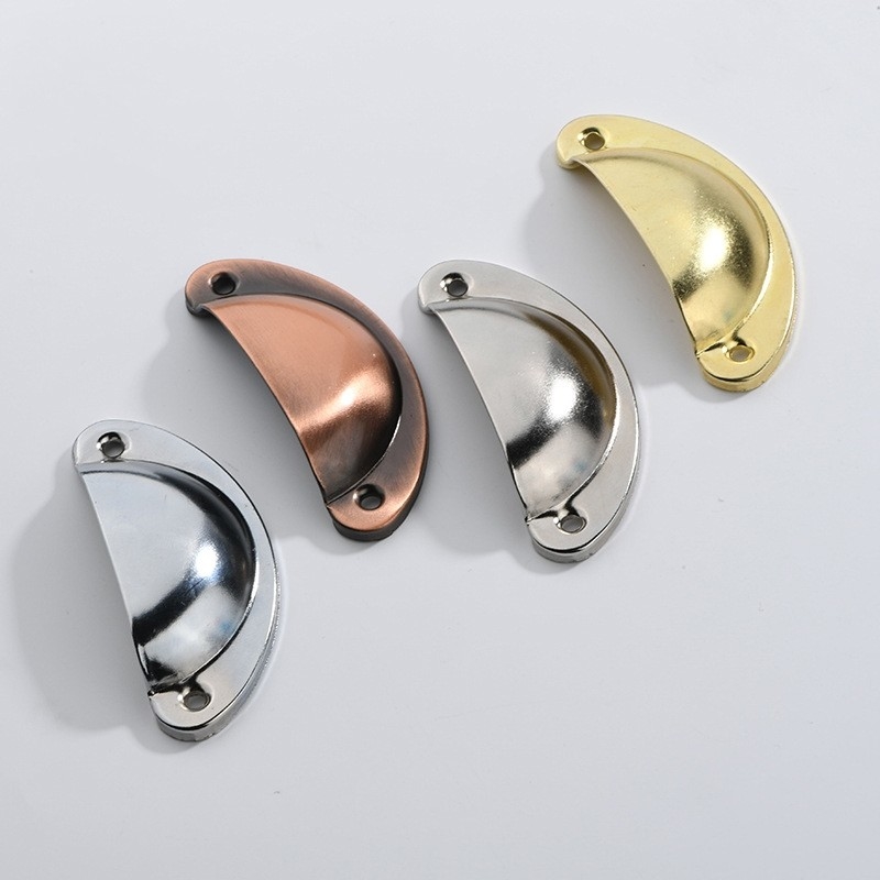 โลหะห้องครัวตู้ลิ้นชักประตู Shellantique ทองเหลืองประตูตู้ Knobs RCW-26986